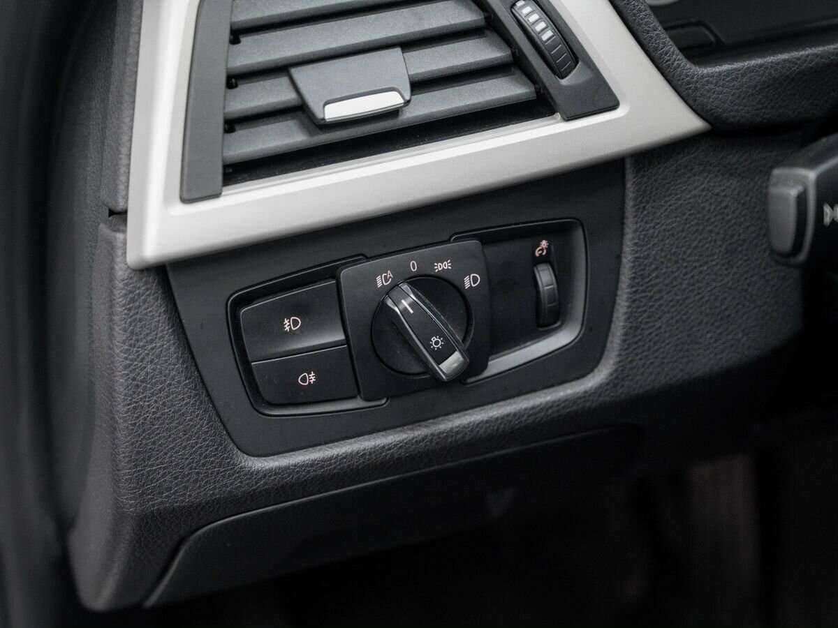 Купить BMW 3 серии с пробегом. Фото: #15