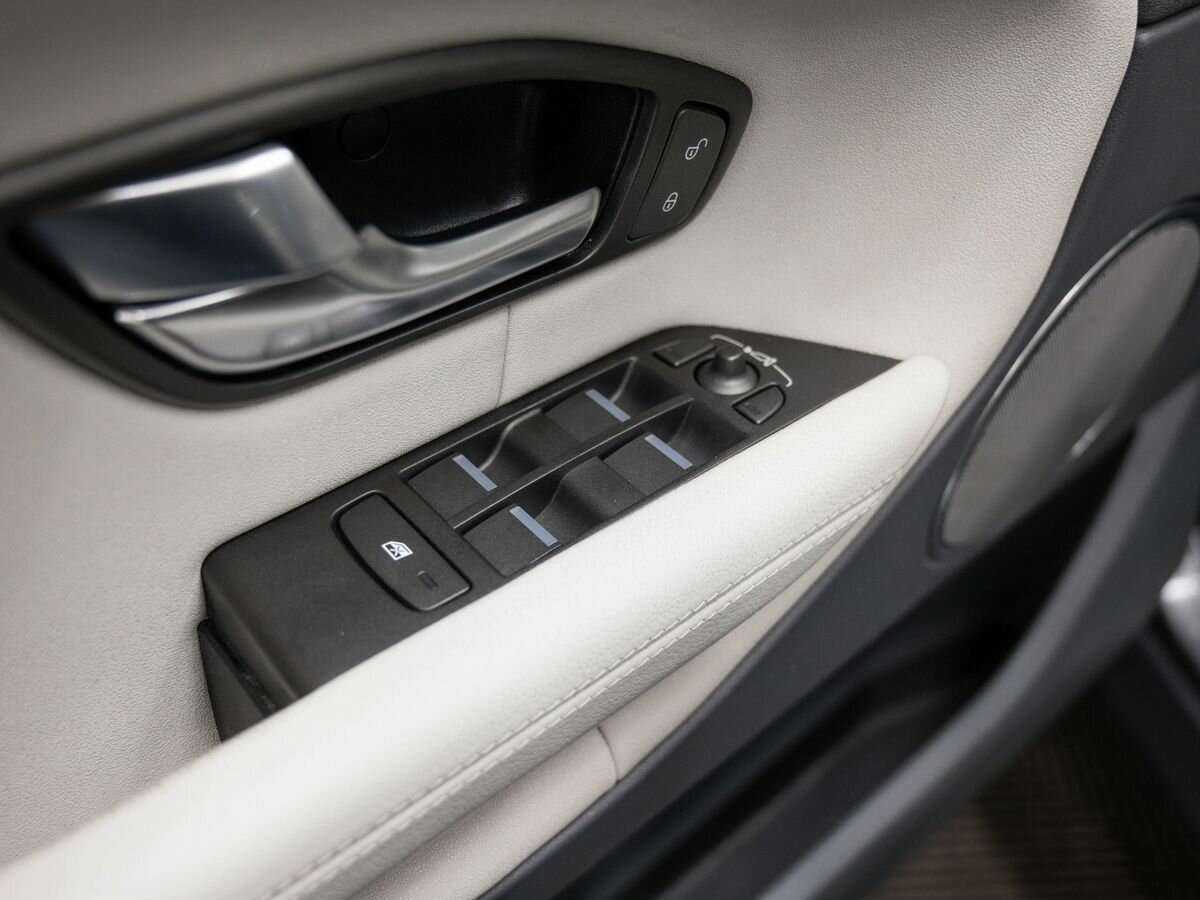 Купить Land Rover Range Rover Evoque с пробегом. Фото: #15