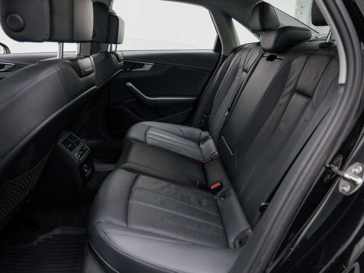 Купить Audi A4 с пробегом. Фото: #12