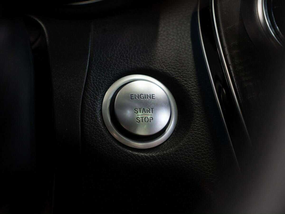 Купить Mercedes-Benz C-Класс с пробегом. Фото: #11