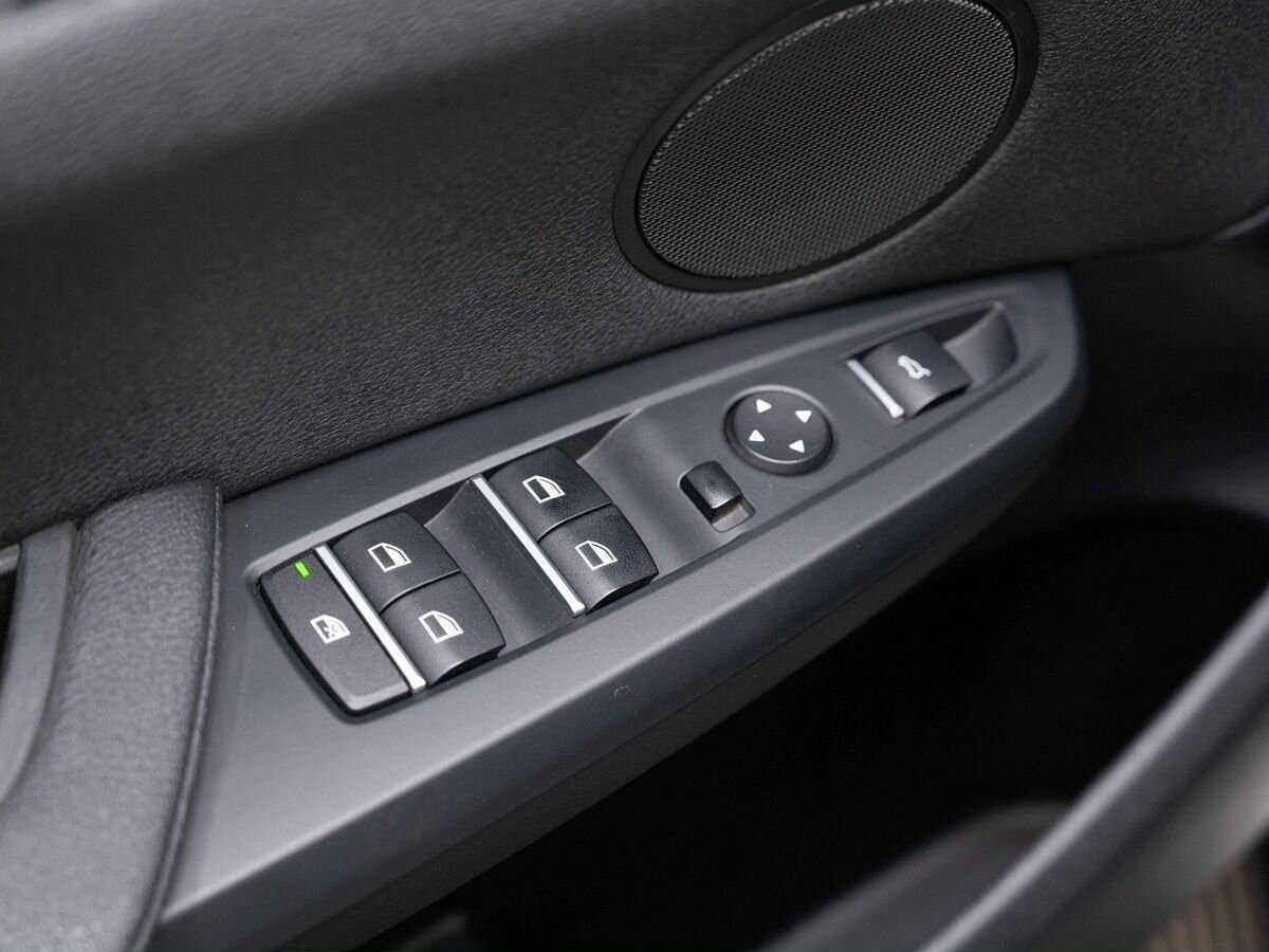 Купить BMW X3 с пробегом. Фото: #22