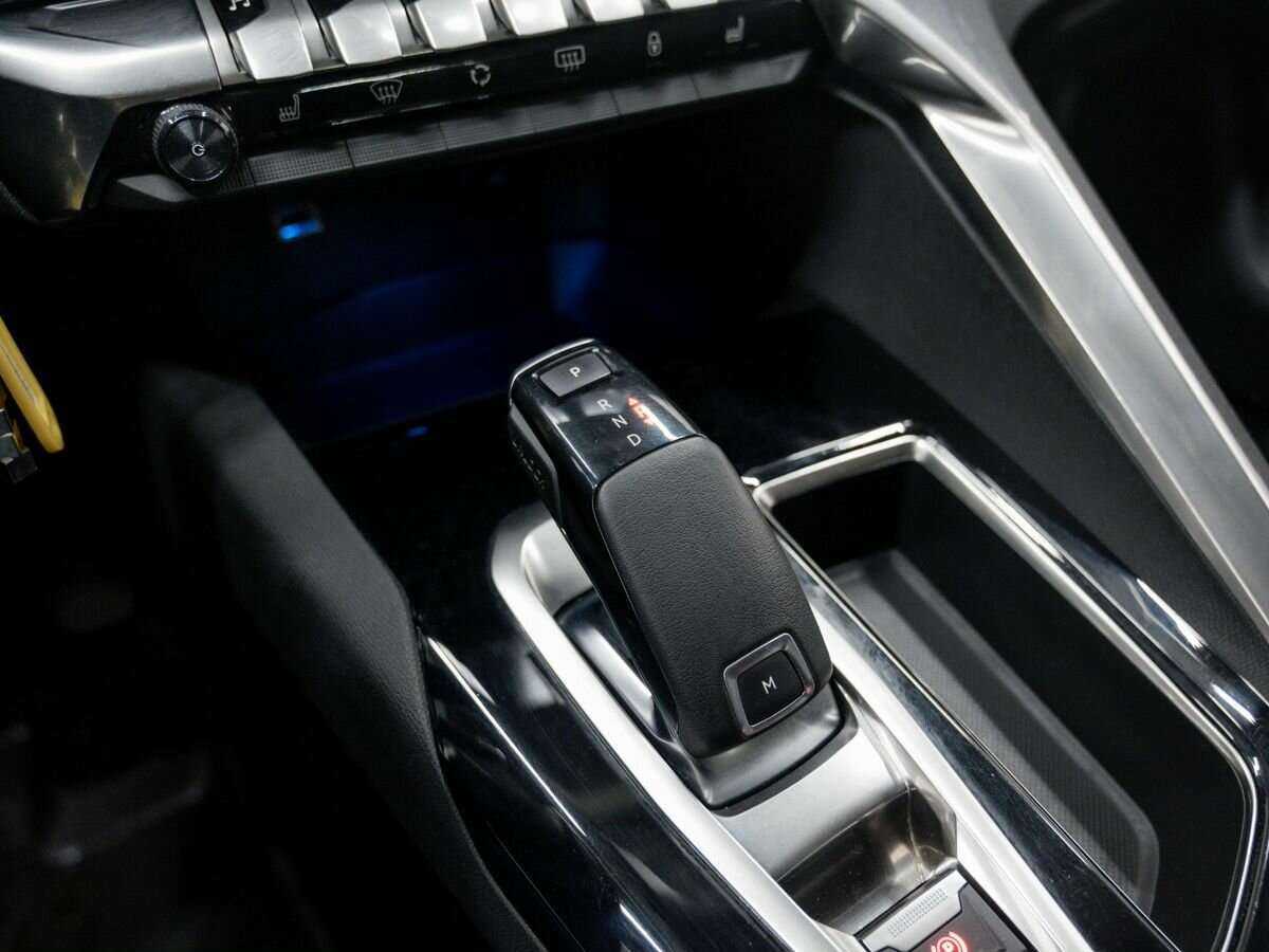 Купить Peugeot 3008 с пробегом. Фото: #15