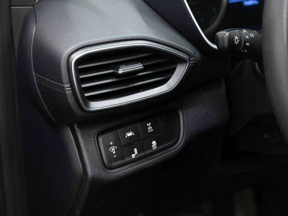 Купить Hyundai Santa Fe с пробегом. Фото: #16