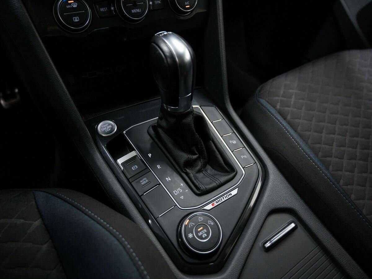 Купить Volkswagen Tiguan с пробегом. Фото: #20
