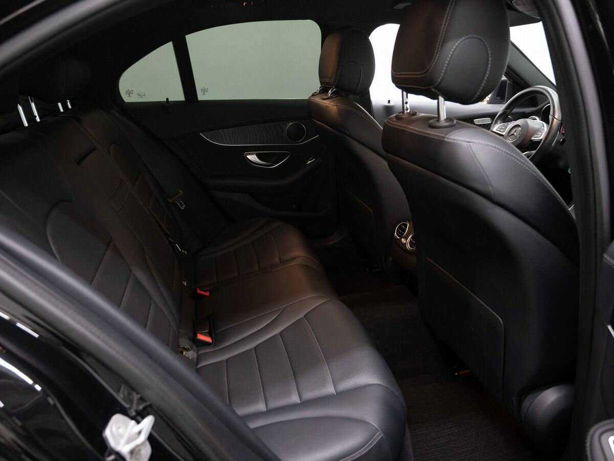 Купить Mercedes-Benz C-Класс с пробегом. Фото: #9