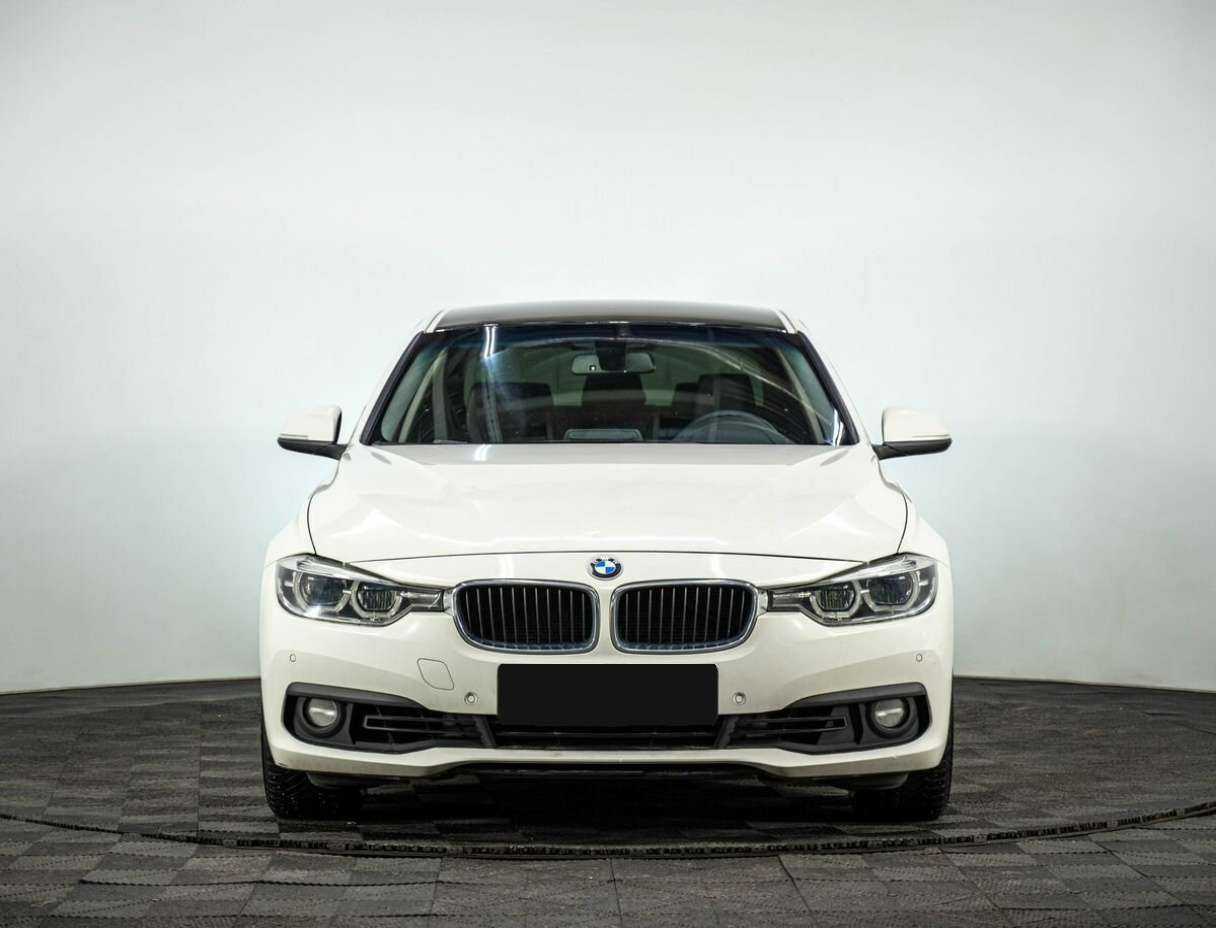 Купить BMW 3 серии с пробегом. Фото: #1