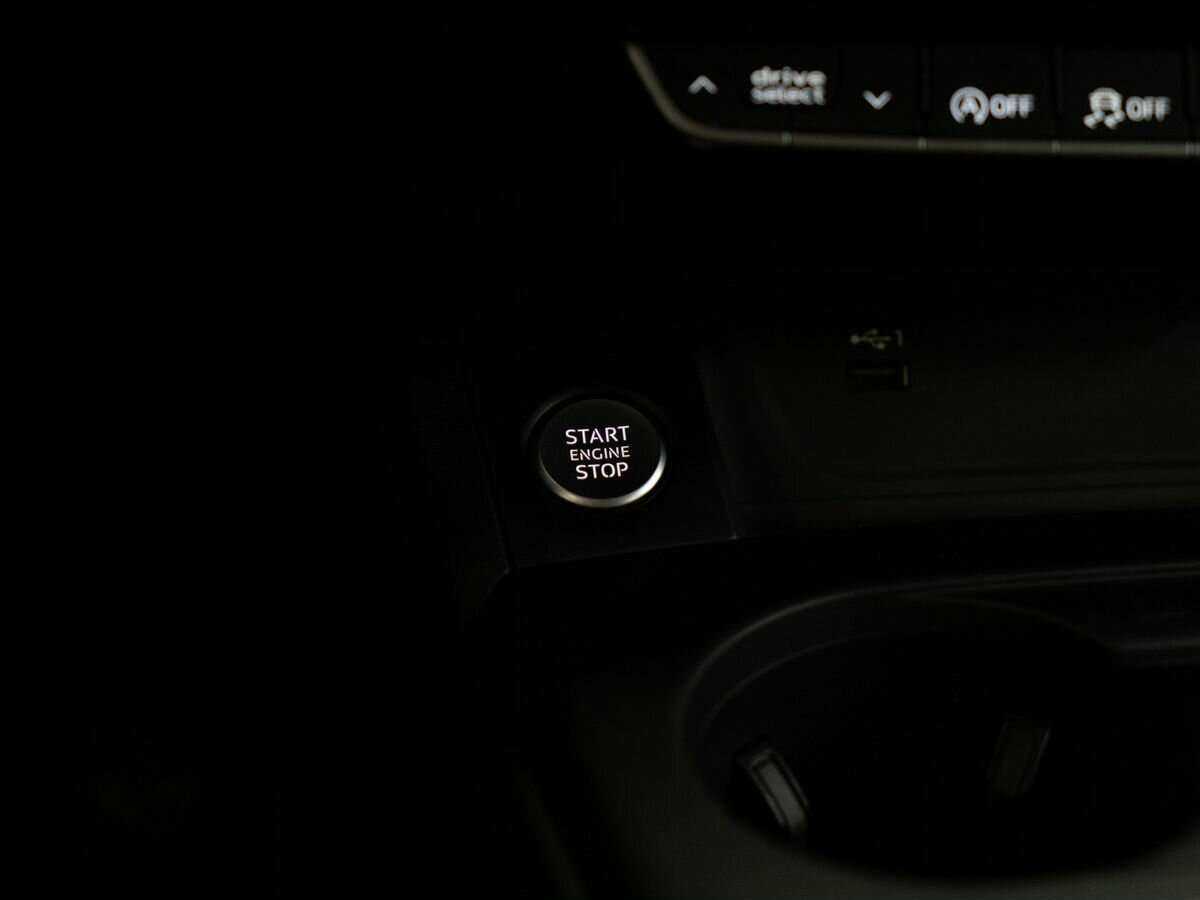 Купить Audi A4 с пробегом. Фото: #11