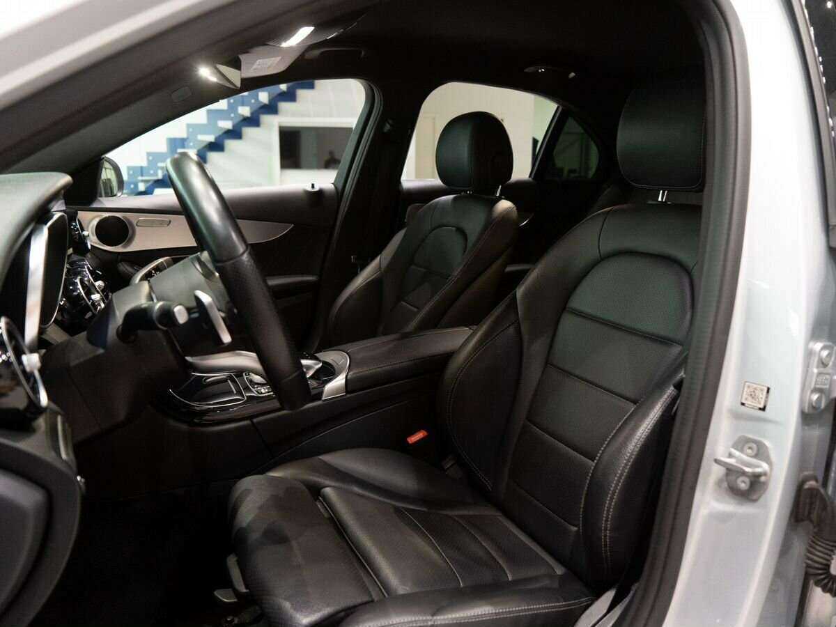 Купить Mercedes-Benz C-Класс с пробегом. Фото: #5