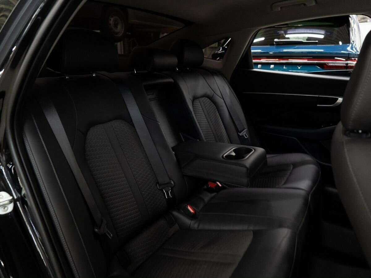Купить Hyundai Sonata с пробегом. Фото: #7