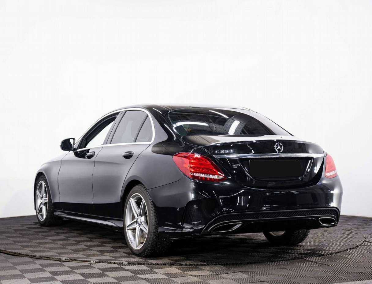 Купить Mercedes-Benz C-Класс с пробегом. Фото: #3