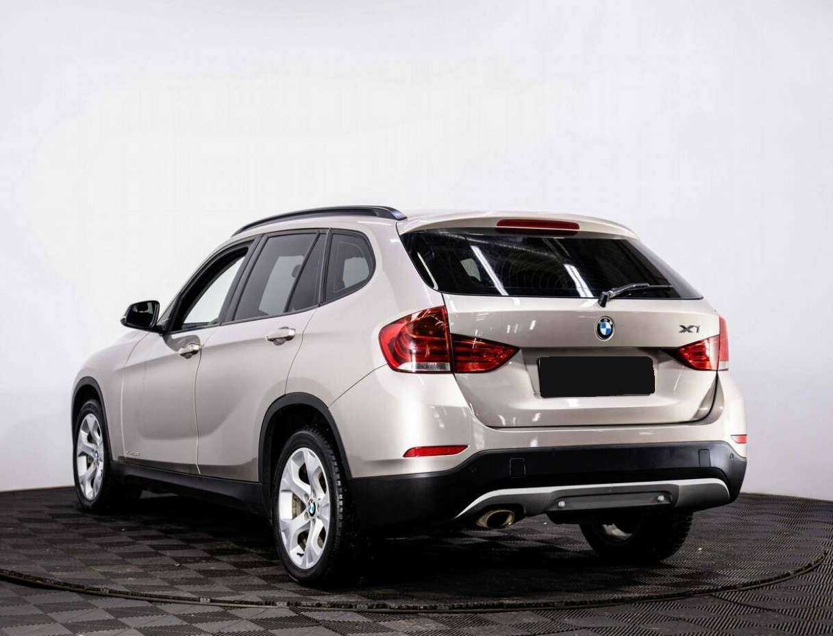 Купить BMW X1 с пробегом. Фото: #3