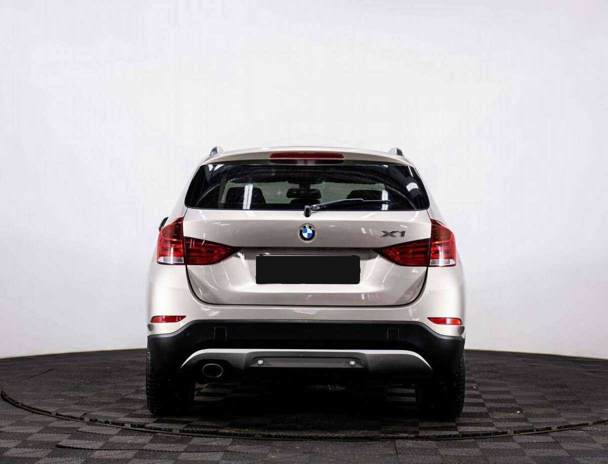 Купить BMW X1 с пробегом. Фото: #4