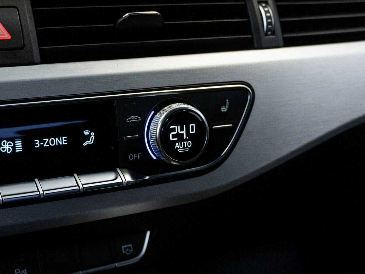 Купить Audi A4 с пробегом. Фото: #25