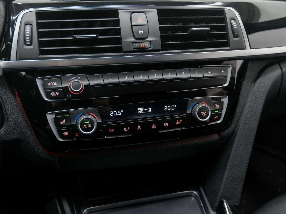 Купить BMW 3 серии с пробегом. Фото: #26