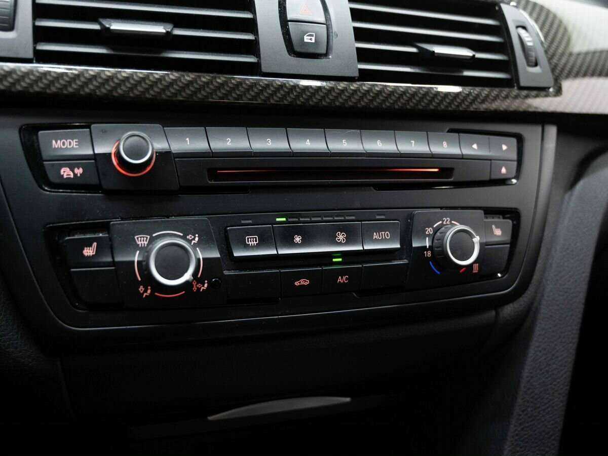 Купить BMW 3 серии с пробегом. Фото: #20