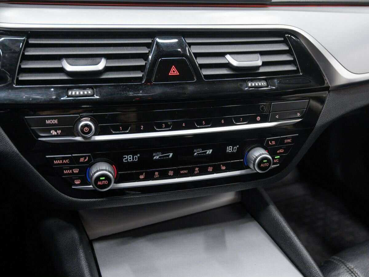 Купить BMW 5 серии с пробегом. Фото: #20