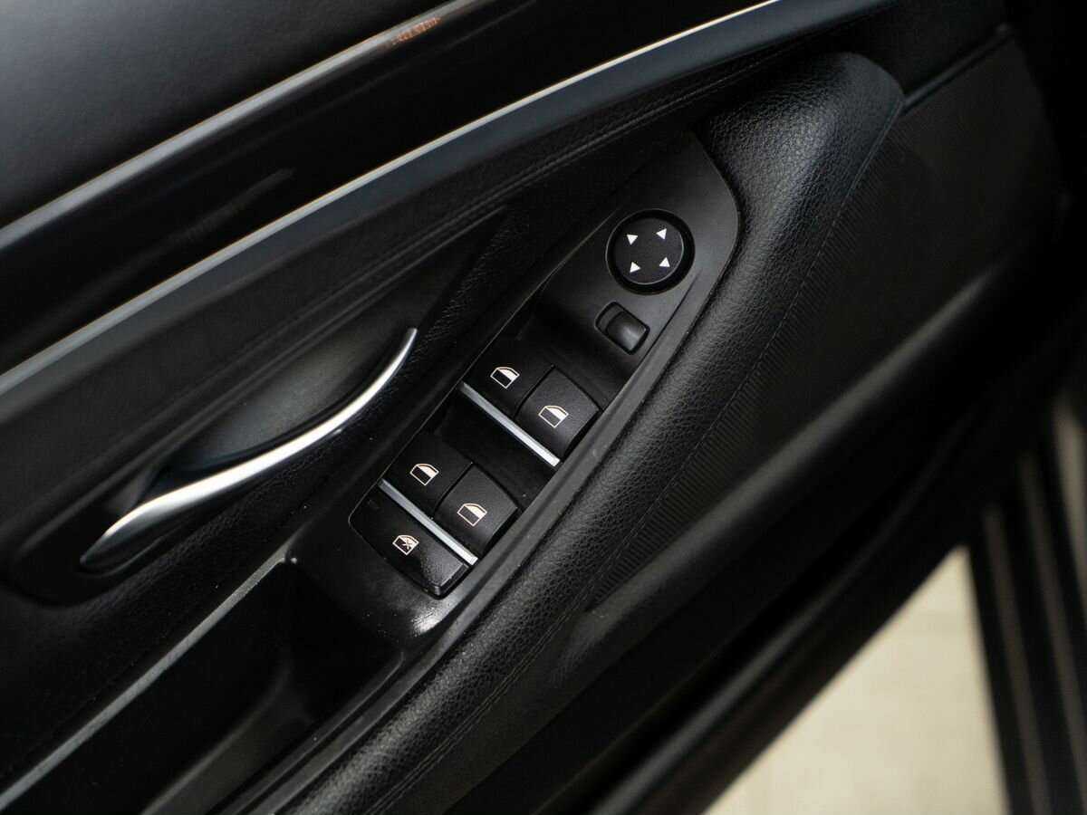 Купить BMW 5 серии с пробегом. Фото: #13
