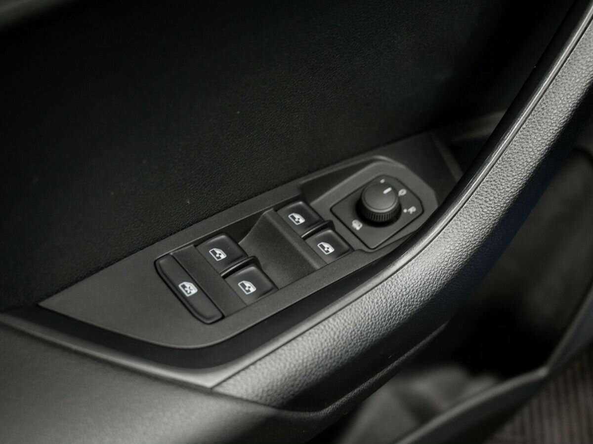 Купить Skoda Karoq с пробегом. Фото: #14