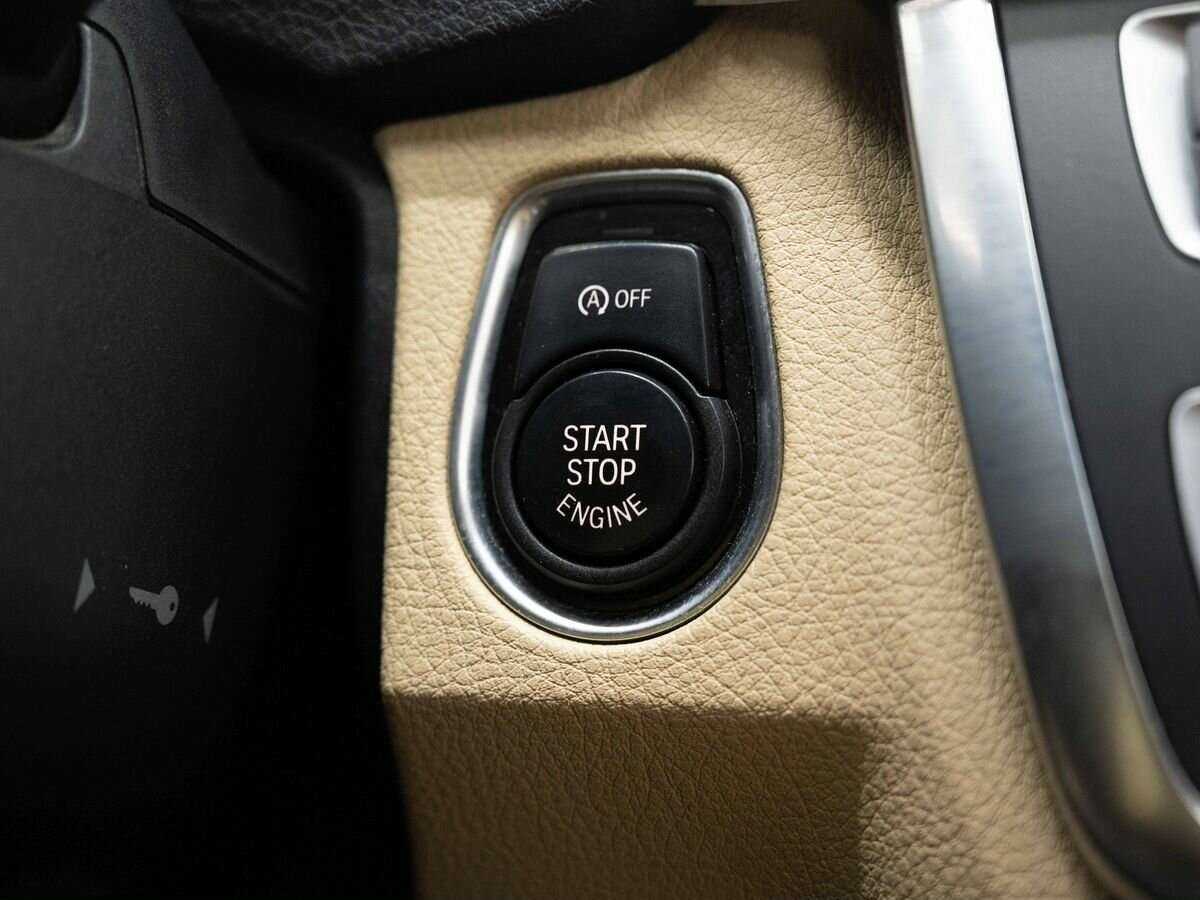 Купить BMW 3 серии с пробегом. Фото: #17