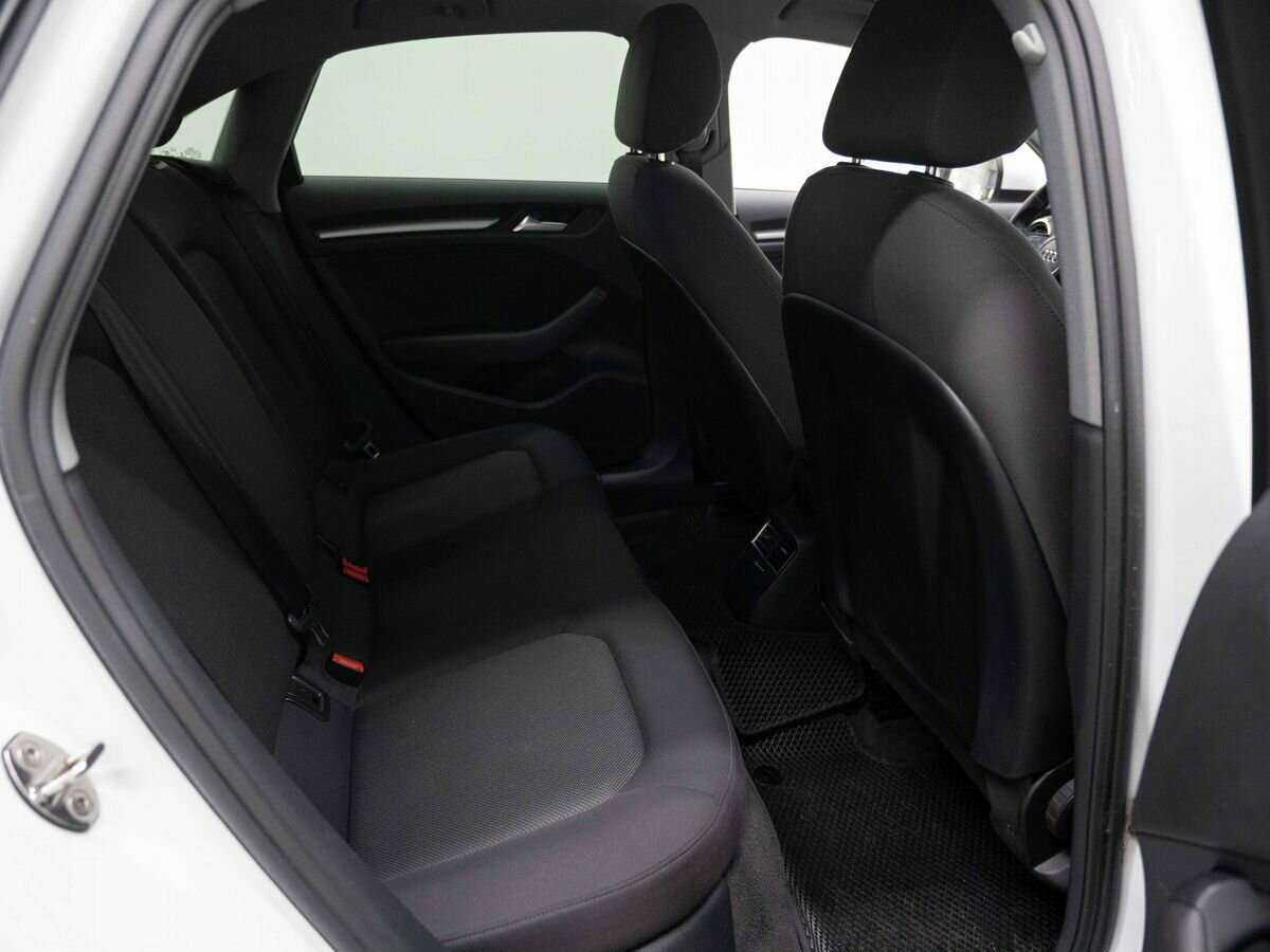 Купить Audi A3 с пробегом. Фото: #8