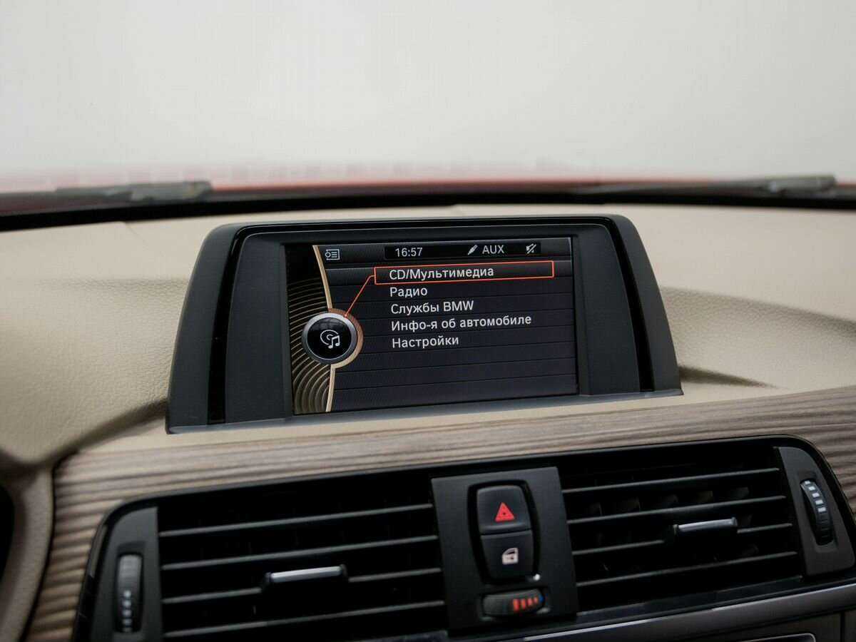 Купить BMW 3 серии с пробегом. Фото: #16