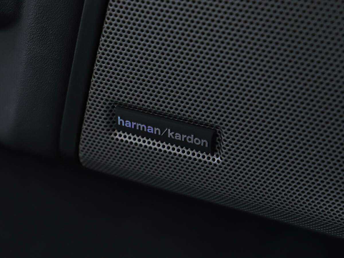 Купить Land Rover Discovery с пробегом. Фото: #24