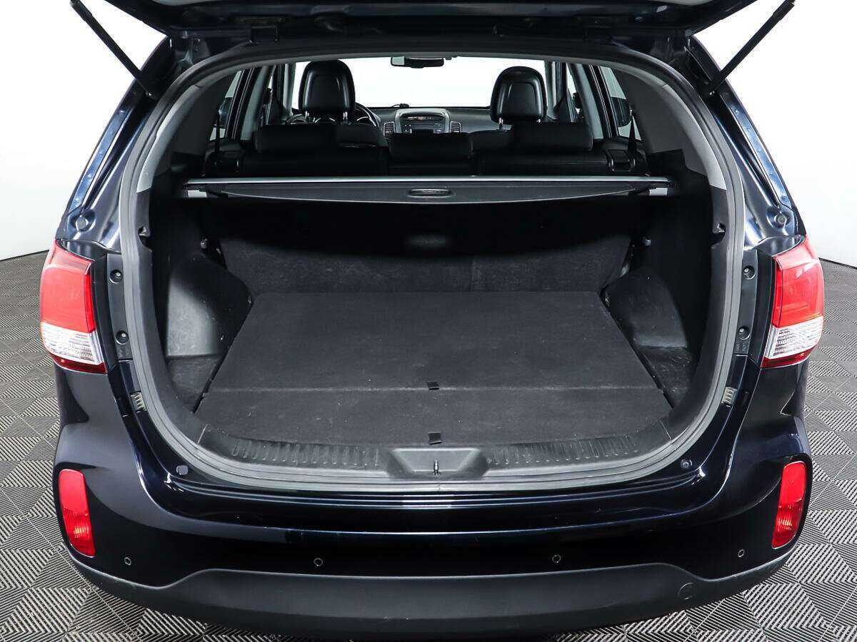 Купить Kia Sorento с пробегом. Фото: #8