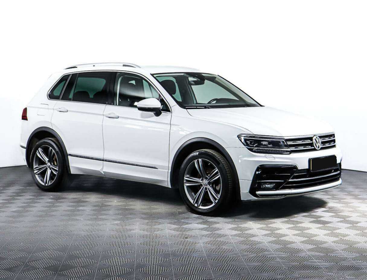 Купить Volkswagen Tiguan с пробегом. Фото: #2