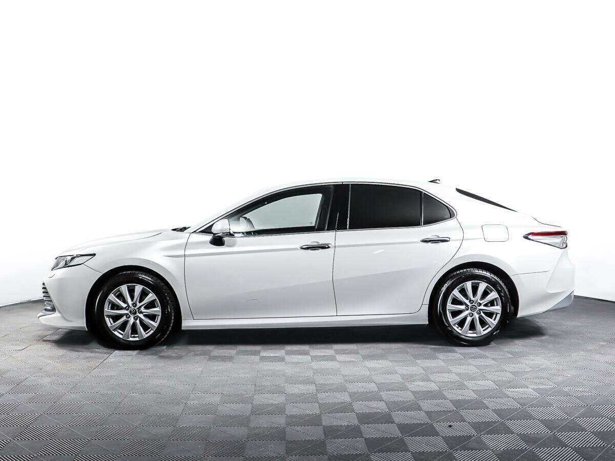 Купить Toyota Camry с пробегом. Фото: #7