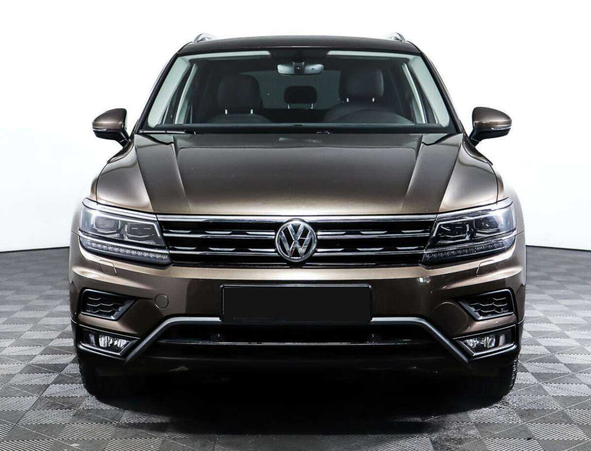 Купить Volkswagen Tiguan с пробегом. Фото: #1