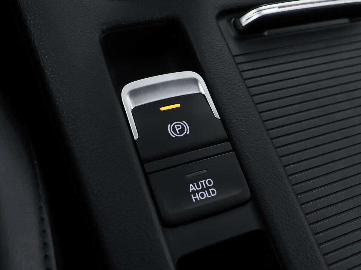 Купить Volkswagen Passat с пробегом. Фото: #16