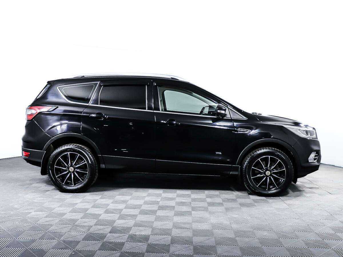 Купить Ford Kuga с пробегом. Фото: #3