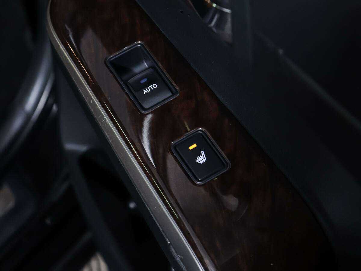 Купить Toyota Camry с пробегом. Фото: #16