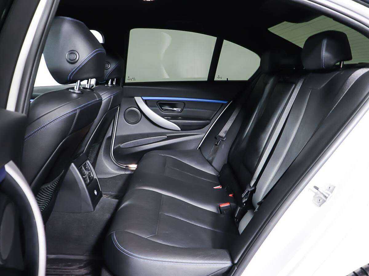 Купить BMW 3 серии с пробегом. Фото: #9