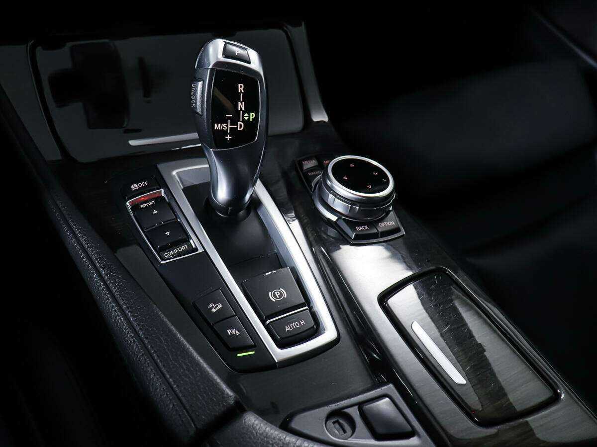 Купить BMW 5 серии с пробегом. Фото: #18