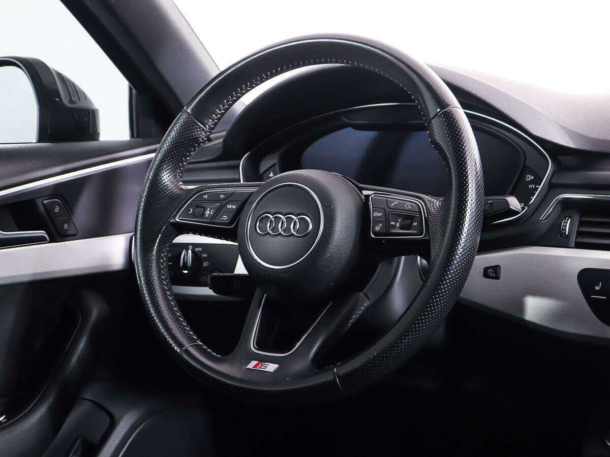 Купить Audi A4 с пробегом. Фото: #14