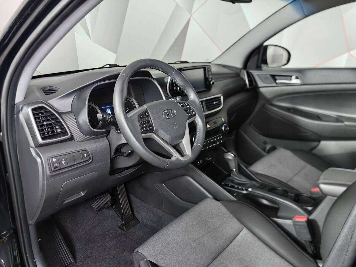 Купить Hyundai Tucson с пробегом. Фото: #12