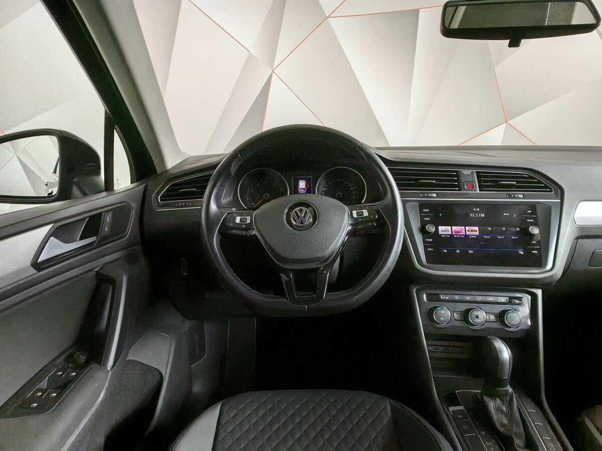 Купить Volkswagen Tiguan с пробегом. Фото: #14