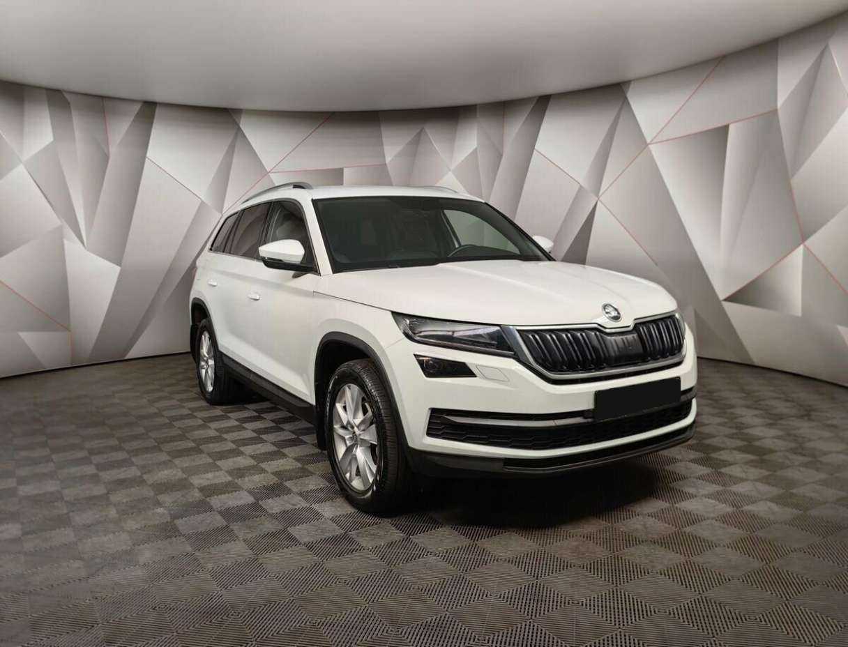 Купить Skoda Kodiaq с пробегом. Фото: #2