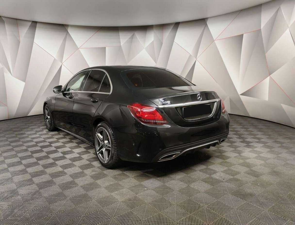 Купить Mercedes-Benz C-Класс с пробегом. Фото: #3