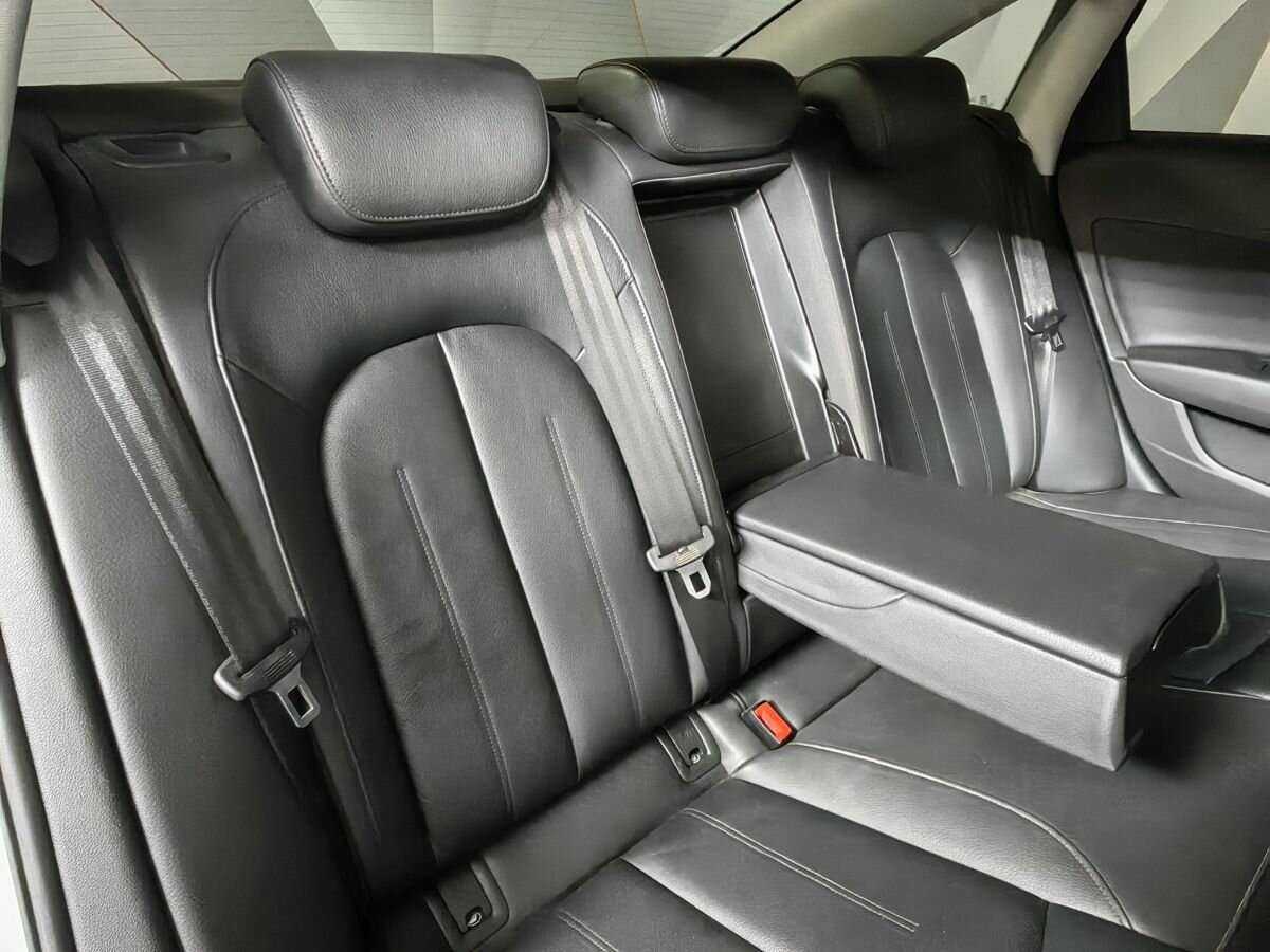 Купить Audi A6 с пробегом. Фото: #12