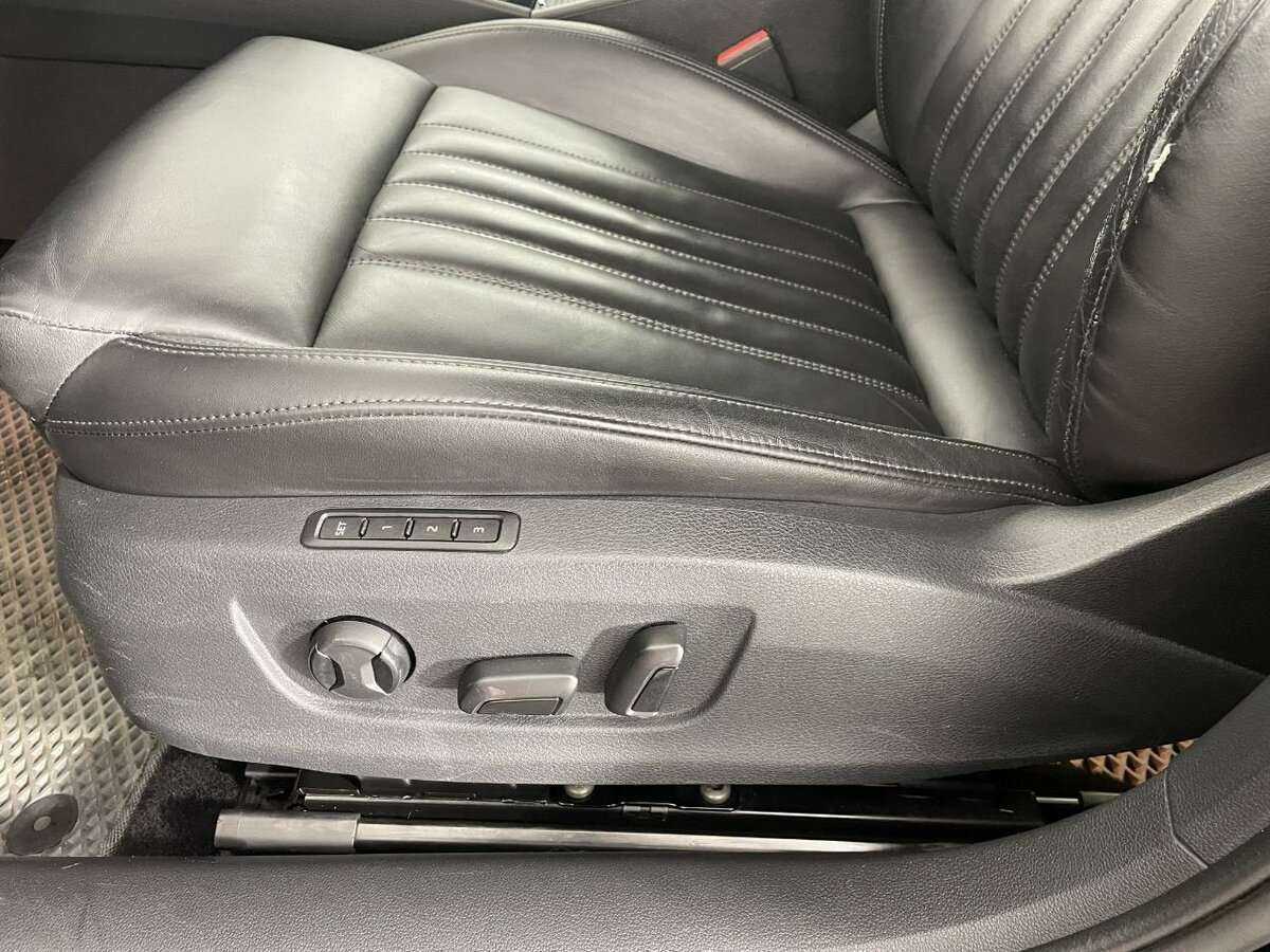 Купить Skoda Superb с пробегом. Фото: #9