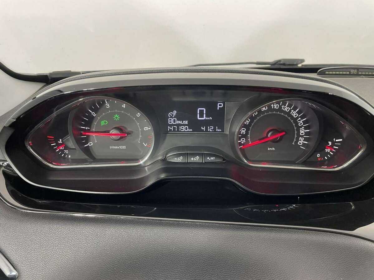 Продажа Б/У Пежо 208. Фото: #10