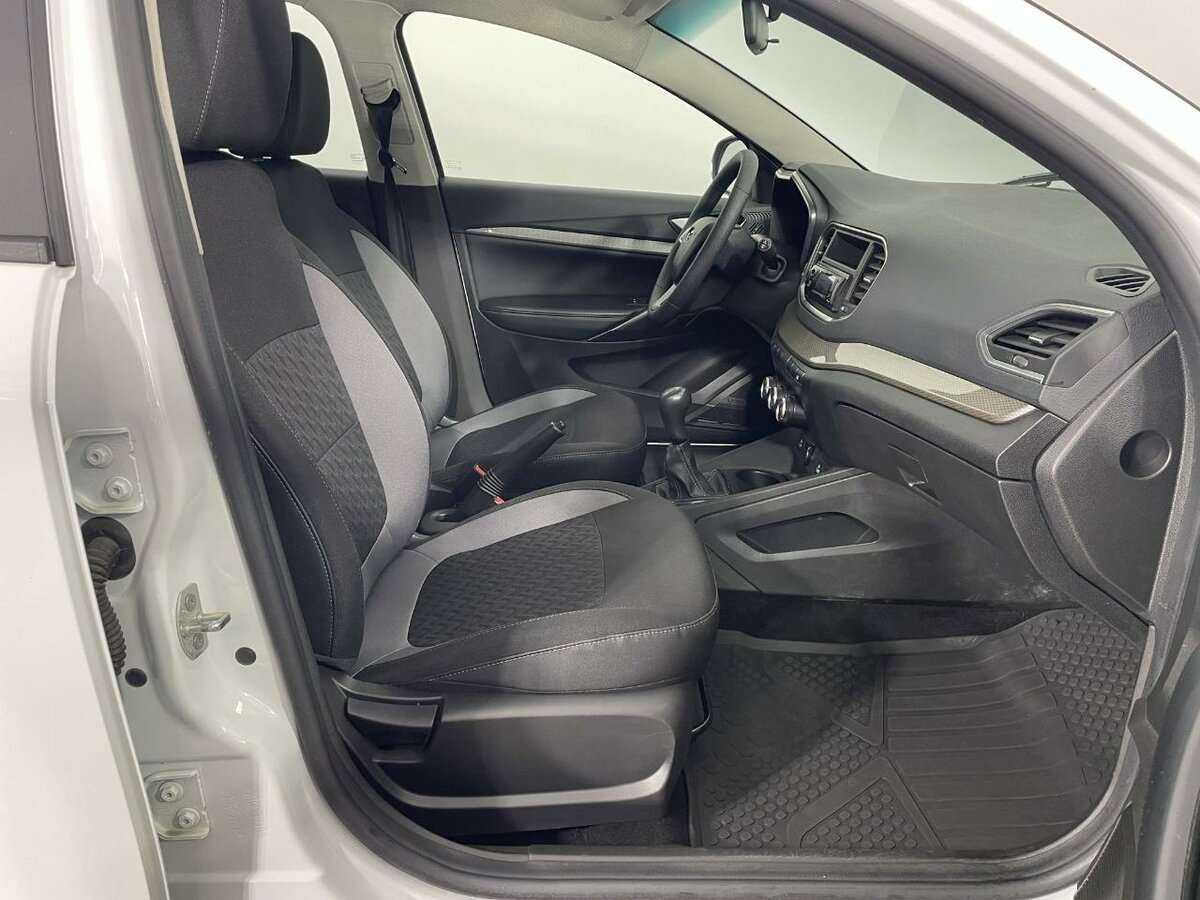 Купить Lada (ВАЗ) Vesta с пробегом. Фото: #13