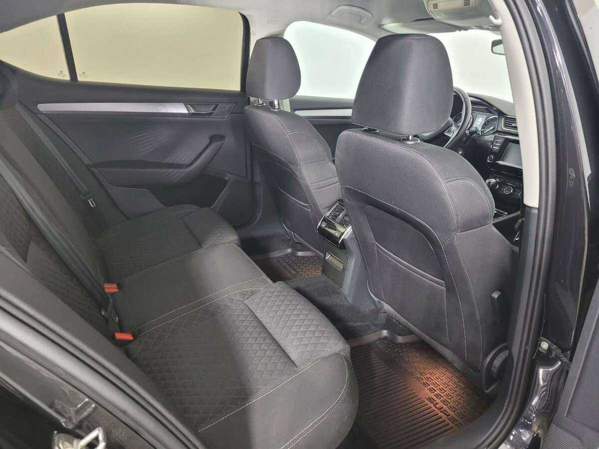 Купить Skoda Superb с пробегом. Фото: #15