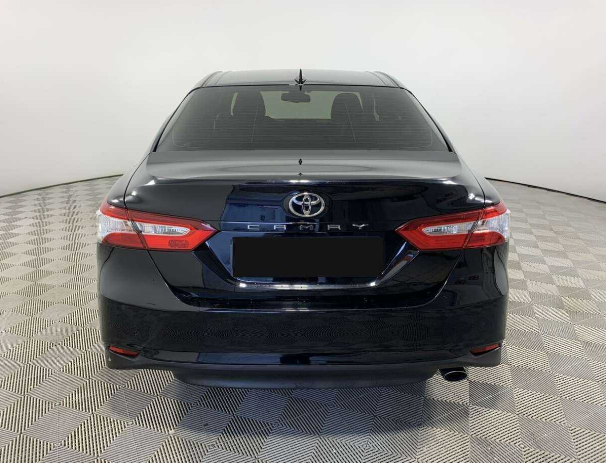 Купить Toyota Camry с пробегом. Фото: #4