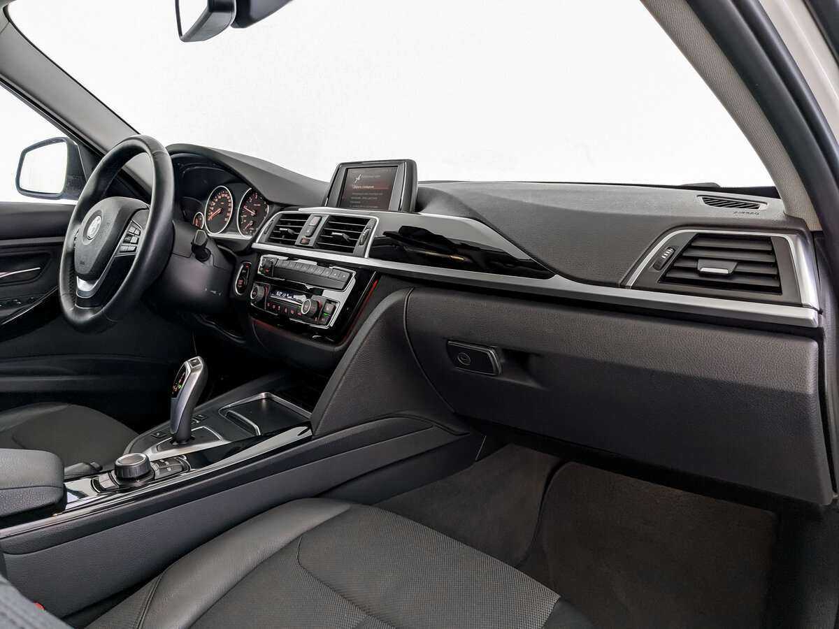 Купить BMW 3 серии с пробегом. Фото: #8