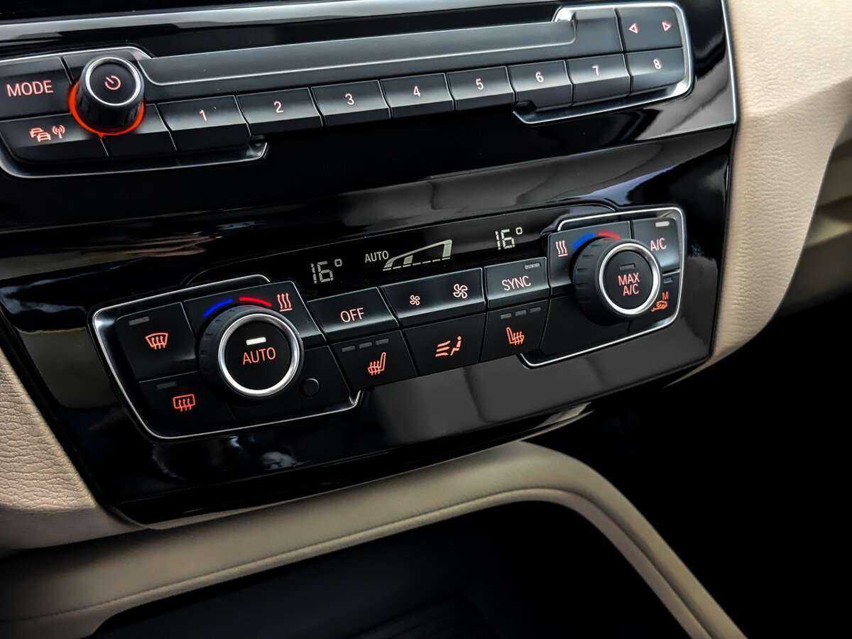 Купить BMW X1 с пробегом. Фото: #20