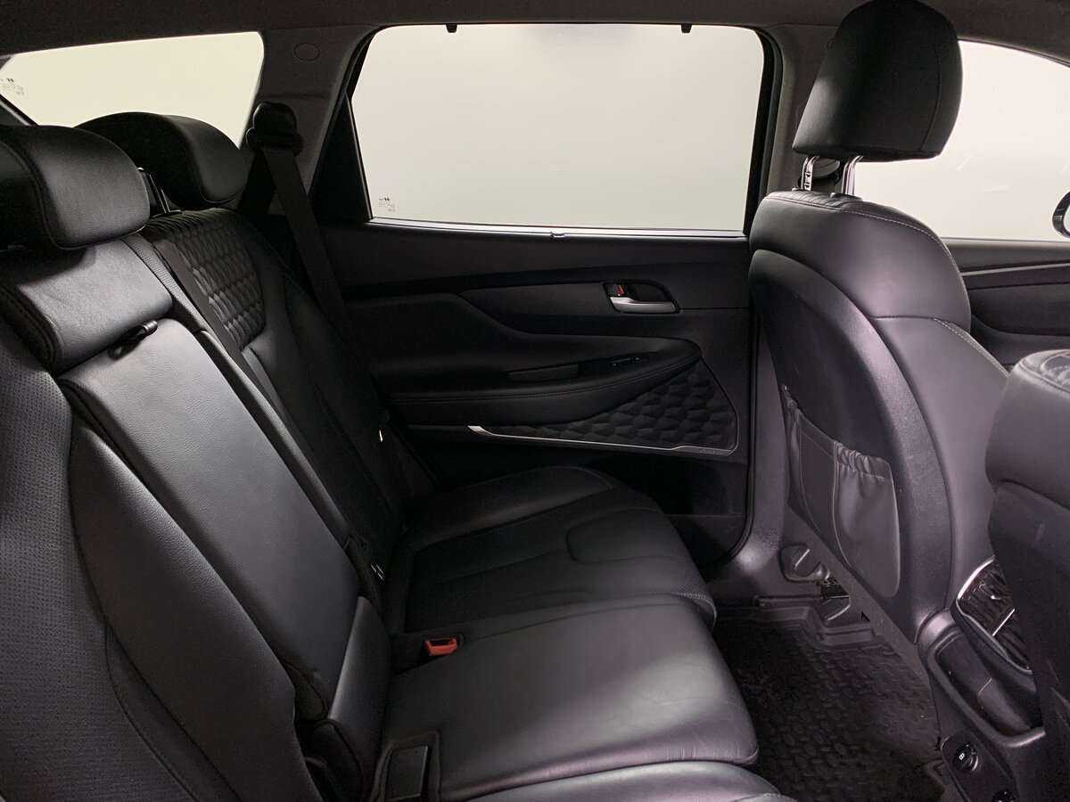 Купить Hyundai Santa Fe с пробегом. Фото: #14