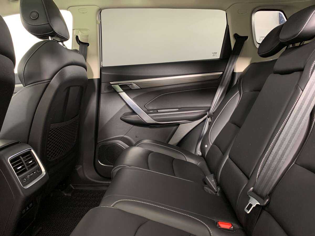 Купить Geely Atlas Pro с пробегом. Фото: #16